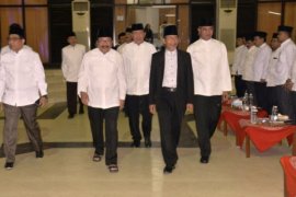 Pakde Karwo Ajak Forkopimda Berantas Minuman Keras Oplosan