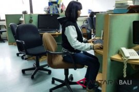 Duduk terlalu lama tingkatkan risiko kena demensia