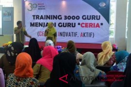 PT AAL latih ratusan guru di Sulbar dan Sulteng