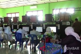 UNBK hari pertama di Pasaman Barat tanpa kendala internet