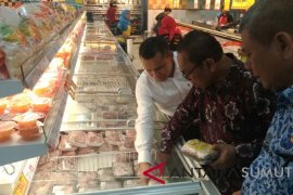 Kemendag ingatkan pasar modern - tradisonal jual daging beku
