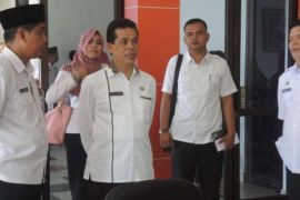 Sambangi Ruang-Ruang Setdakab, Sekda Kuansing Janji Buktikan Kinerja 100 Hari