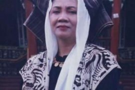 Soal Suntiang dan Busana Shopia Latjuba, Ini Kata Bundo Kanduang Sumbar