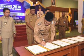 Bupati Banjar Tandatangani "BRT"