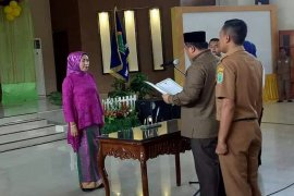 Bunda Baca Labura pun berdongeng