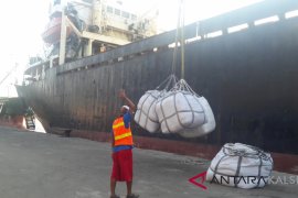 Contoh  pupuk asal China dibawa ke Bogor