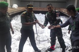 Ribuan Ton Pupuk Ilegal Asal Cina Masuk Kalsel