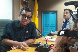 Antisipasi joki, pengawas cek dokumen dan wajah peserta