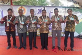 ULM mulai pembangunan pabrik effervescent akar pasak bumi