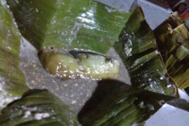 "Bongko" makanan khas Kubang yang tetap ramai diminati warga Limapuluh Kota