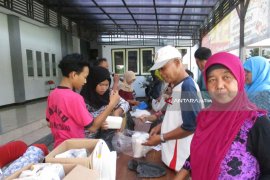 Pemkot Kediri Gelar Operasi Pasar (Video)