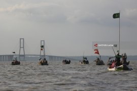 Tradisi Pembacaan Maulid Burdah