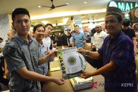 PT Surya Tanjung Jaya terima sertifikasi halal
