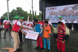 Muda Mudi Sedang Berpacaran Diamankan Polisi Di Taman Sanggam