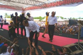 SANTUN kampanye akbar di Langgur