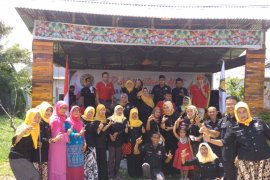 Keluarga Besar Caniago berupaya kembalikan budaya Minang yang mulai terkikis