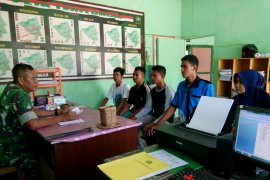 PDIP Ponorogo Gerilya Galang Dukungan Ipul-Puti