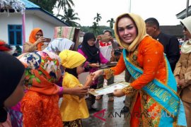 Bunda Paud hadiri Pelepasan siswa Paud dan TK