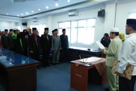 Bupati Pasaman Barat lantik puluhan pejabat eselon