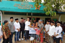 HIPMI Sumut - Padangsidimpuan santuni anak yatim
