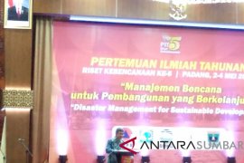 Unand tuan rumah pertemuan ilmiah tahunan riset kebencanaan