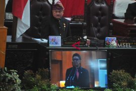 Mendagri Hadiri Hari Jadi Provinsi Sumsel ke-72 Page 4 Small