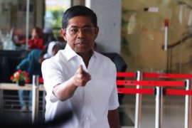 Mensos sebut kehadirannya ke KPK atas permintaan sendiri