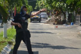 Pemkab Sidoarjo Minta Masyarakat Tenang Hadapi Teroris