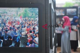 Peringati 20 tahun reformasi lewat pameran foto Page 4 Small