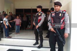 Polres-Kodim Jember Patroli Tingkatkan Pengamanan Gereja