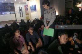 Ratusan Preman Terjaring Razia di Surabaya