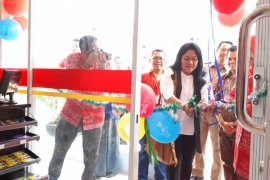 SMK PGRI Pandeglang Punya Business Center Alfamart Class
