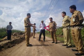 Jalan Kuala Pembuang-Telaga Pulang rampung akhir 2018