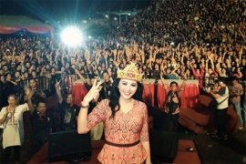 Karolin-Gidot komitmen perhatikan fakir miskin dan anak terlantar