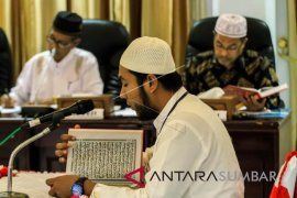 TES BACA ALQURAN CALON ANGGOTA KIP LHOKSEUMAWE Page 1 Small