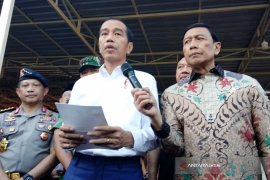 Round up - Presiden Batalkan Acara , Kunjungi TKP Bom Surabaya