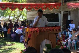 Gubernur Longki Djanggola kelilingi Buol dan Tolitoli