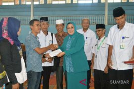 Dana Sijunjung cerdas dialokasikan untuk 86 mahasiswa