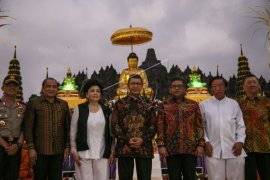 Perayaan Tri Suci Waisak