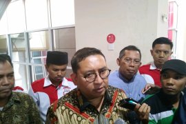 Fadli Zon beranggapan ada kriminalisasi Slamet Ma'arif