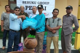 Sebuku sambut  Ramadhan bagikan 800 paket sembako