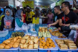 Hindari makan-minum penyebab sakit tenggorok saat puasa