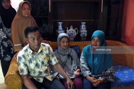Nenek Qibtiyah Tiba di Jember