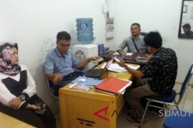 Pilgubsu aman, partisipasi pemilih menurun