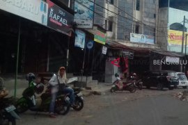 Pedagang pasar di Bengkulu juga berlibur