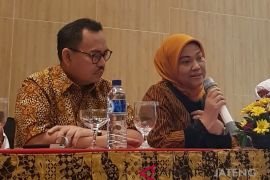 Sudirman-Ida laporkan @kakekdetektif ke polisi