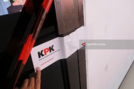 KPK Segel Tiga Ruang Dinas Pendidikan Kota Blitar