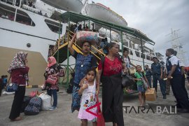 Mulai 2019, Kemenhub kembangkan konsep "tol laut" terintegrasi