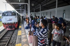 DAOP 2 Bandung siagakan 414 personel saat libur Natal