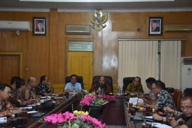 Walikota pimpin rapat perdana usai liburan